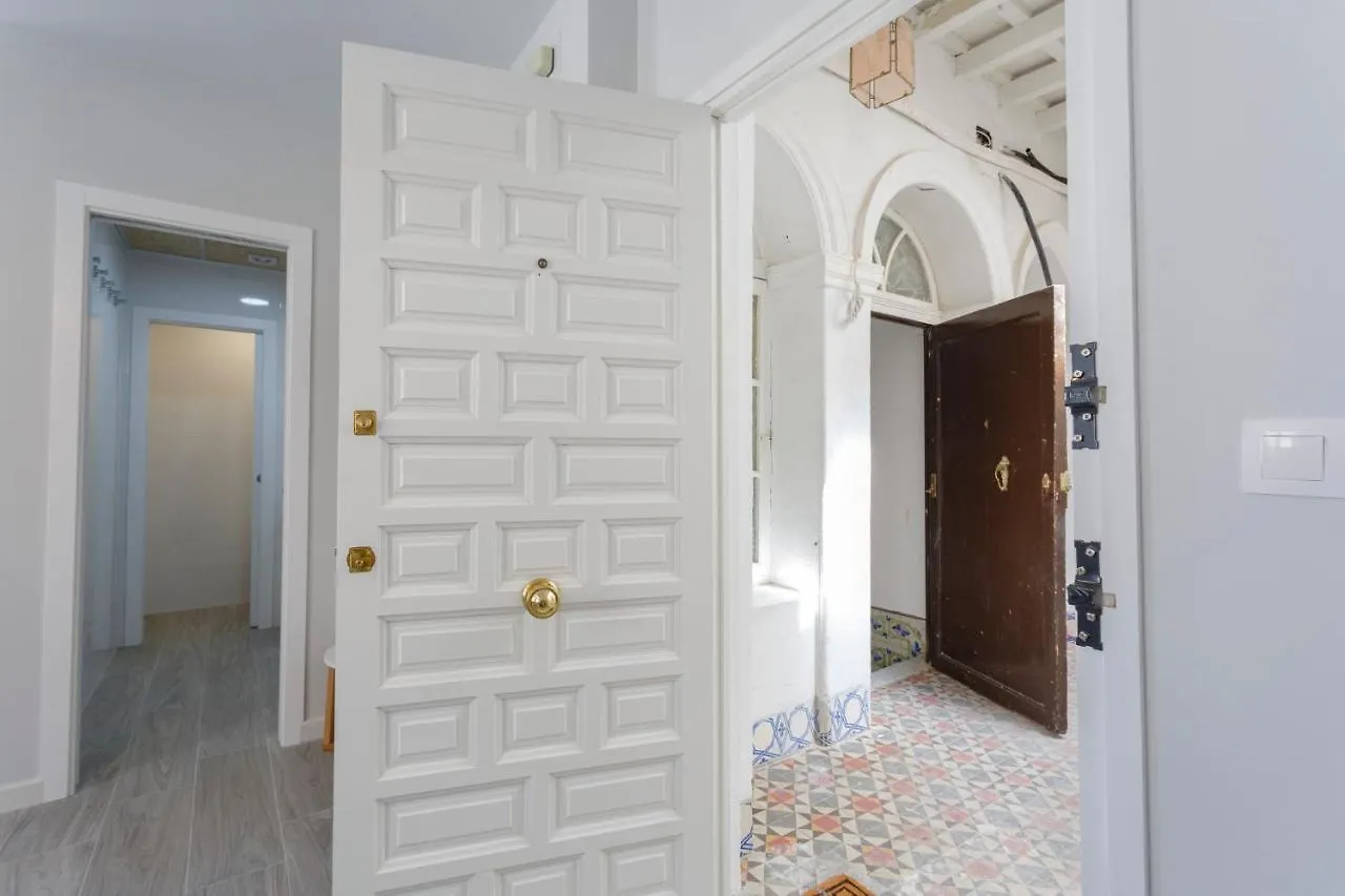 Apartment Balcon De Las Chirigotas By Cadiz4Rentals